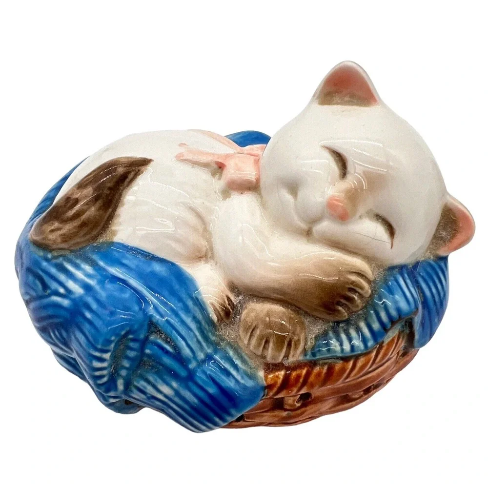 VTG 80s Avon Potpourri Holders Room Deodorizers Pair Kittens Porcelain Japan